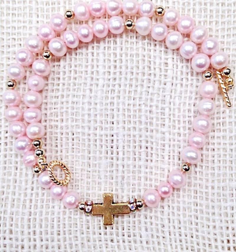 Baby Und Kinder Gold Kreuz Halskette Oder Armband in Rosa Weiß Echte Perlen, Kommunion, Taufe Kind Perlen von ShalomJewelry