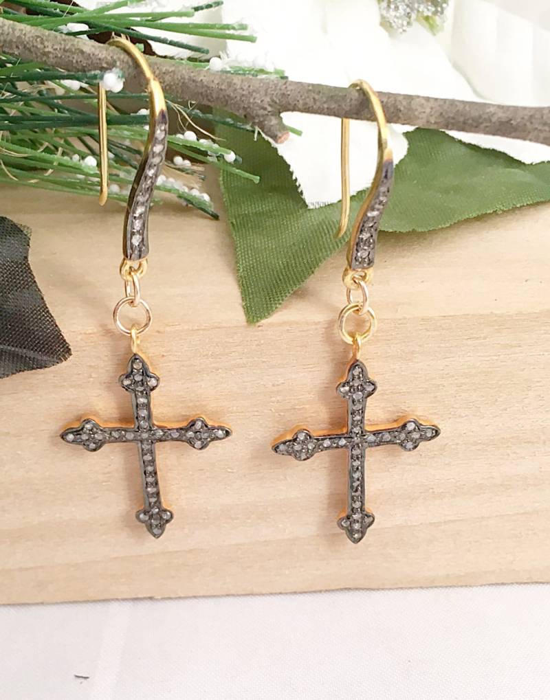 Diamant Kreuz Ohrring Baumelt An Haken, One Inch Ohrringe, Pave Ohrring, Gold Schwarz von ShalomJewelry