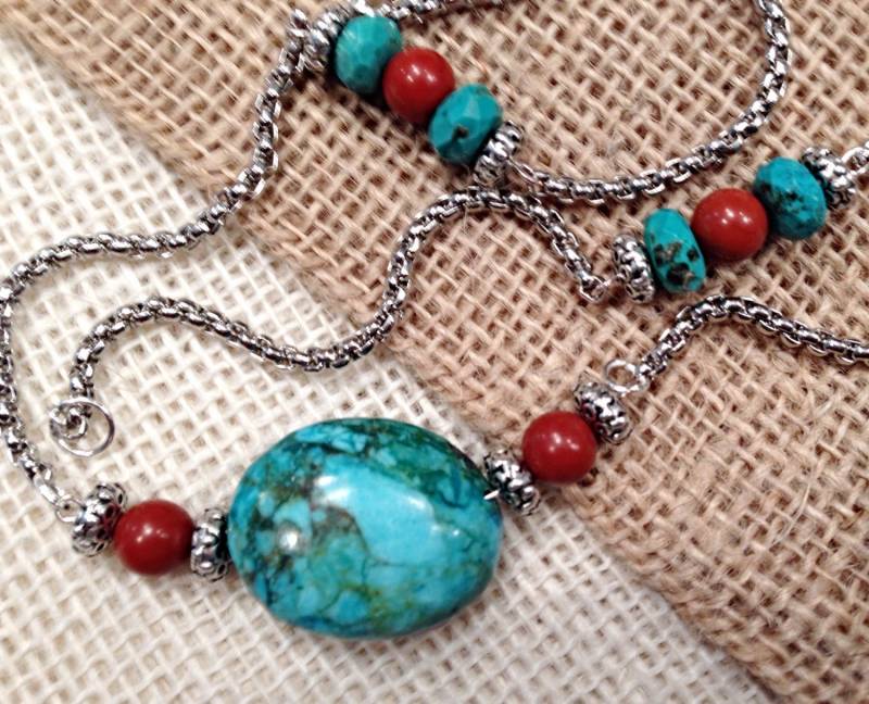 Große Türkis Oval Halskette Mit Rotem Jaspis, Halskette, Sale Und Rote Koralle von ShalomJewelry