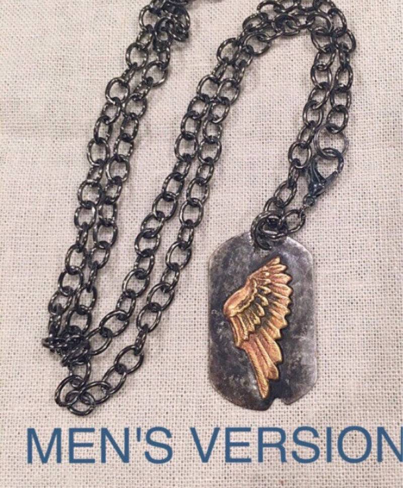 Herren Engelsflügel Anhänger An Gunmetal Kette Oder Lederband, Unisex von ShalomJewelry