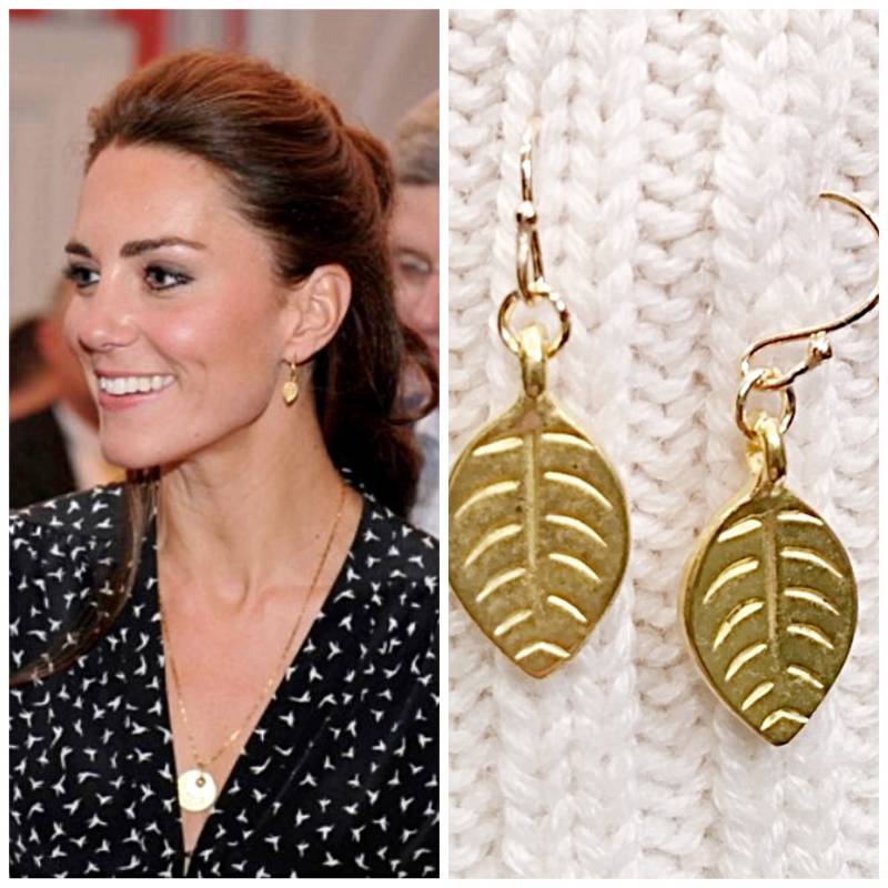 Kate Inspirierte Blatt Baumeln Ohrringe in Silber Oder Gold, Prinzessin Ohrring, Ohrring Gold Silber, Baumelt von ShalomJewelry