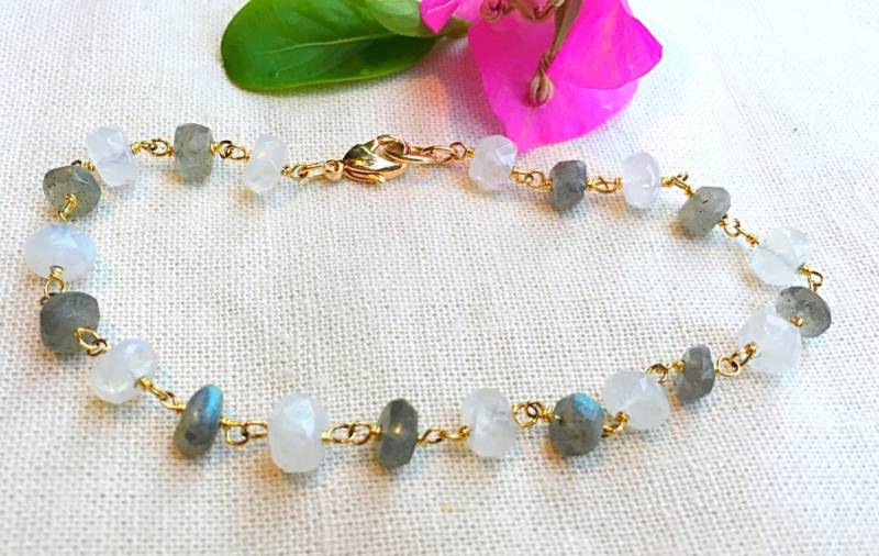 Labradorit Und Regenbogen Mondstein Hand Verdrahtetes Armband, Zierliche Kettenarmband, Kettenarmband von ShalomJewelry