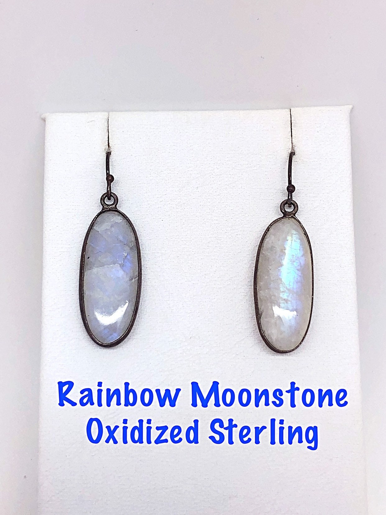 Ovaler Regenbogen Mondstein Oxidierte Sterling Ohrringe, Ovaler Ohrring, Oxidierter Ohrring von ShalomJewelry