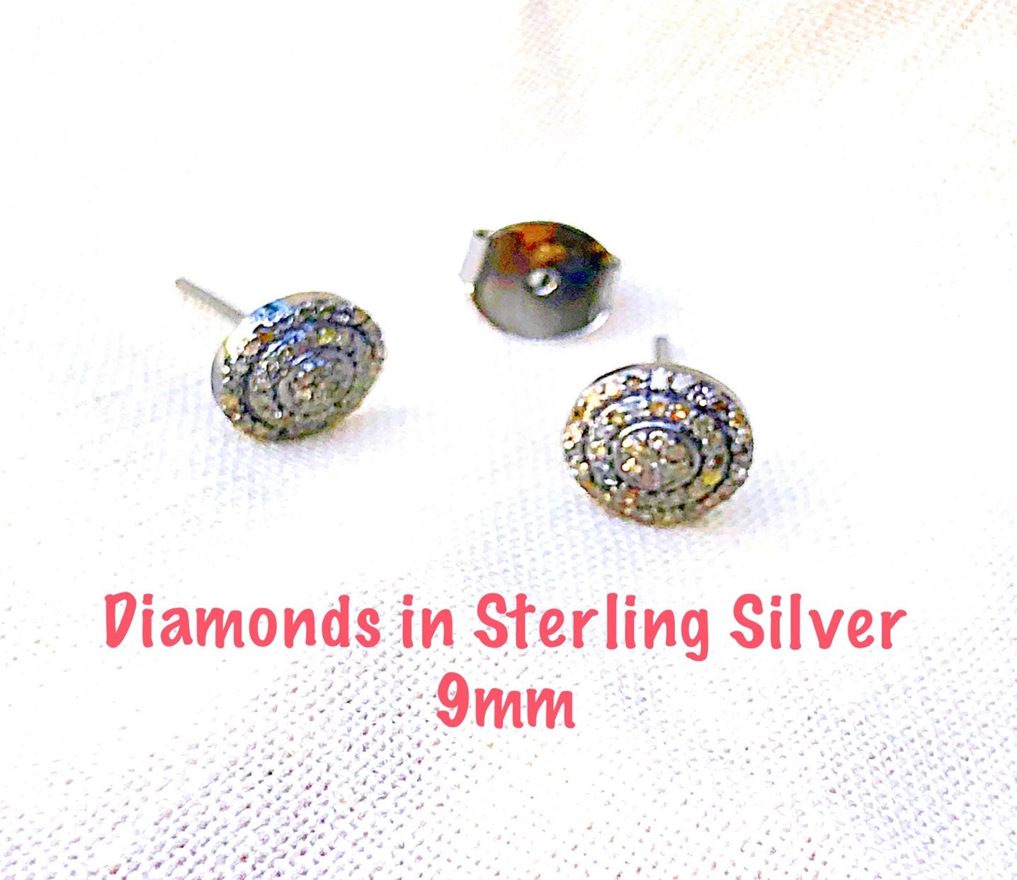 Sale Atemberaubende Runde Diamant 9mm Oxidierte Ohrstecker, Verkauf Herren Pave Verkaufsqualität Ohrstecker von ShalomJewelry