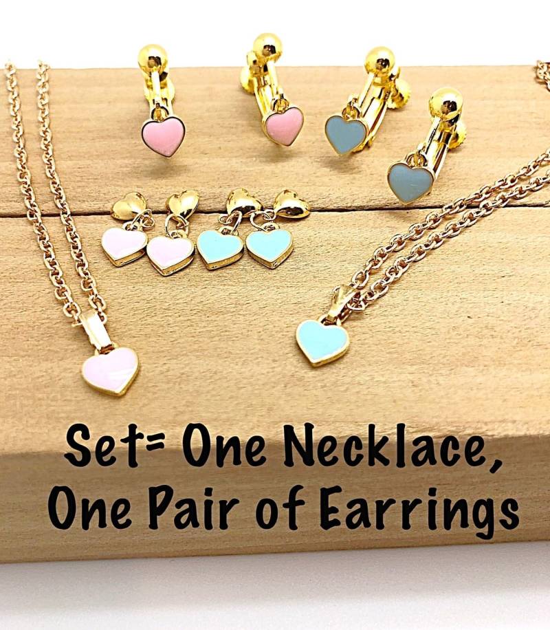 Set Von Kinder Emaille Rosa Oder Himmelblau Herz Halskette & Ohrring, Mädchen Kleine Ohrring Und Geschenksets, Schmucksets von ShalomJewelry