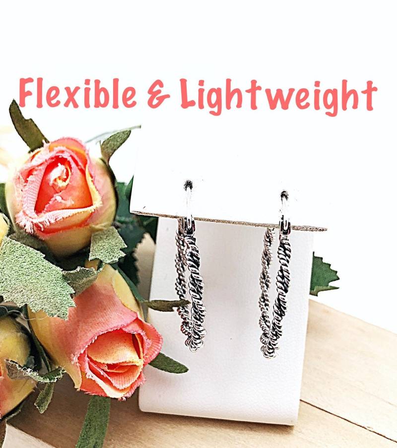 Verkauf Verdrehte 2 X 33 Mm Snap Bar Oxidierte Sterling Silber Creolen, Runde Creolen Für Anhänger, 1 3/8 "Verdrehte Creolen." von ShalomJewelry