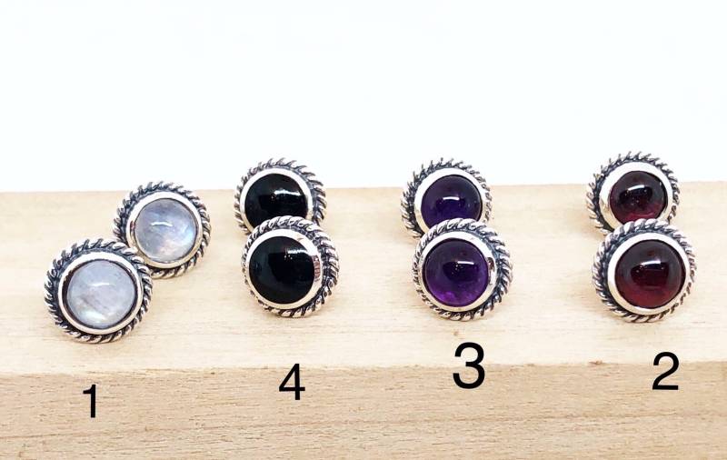 sterling Regenbogen Mondstein Ohrstecker, Granat Amethyst Schwarzer Onyx Silber Ohrstecker Set von ShalomJewelry
