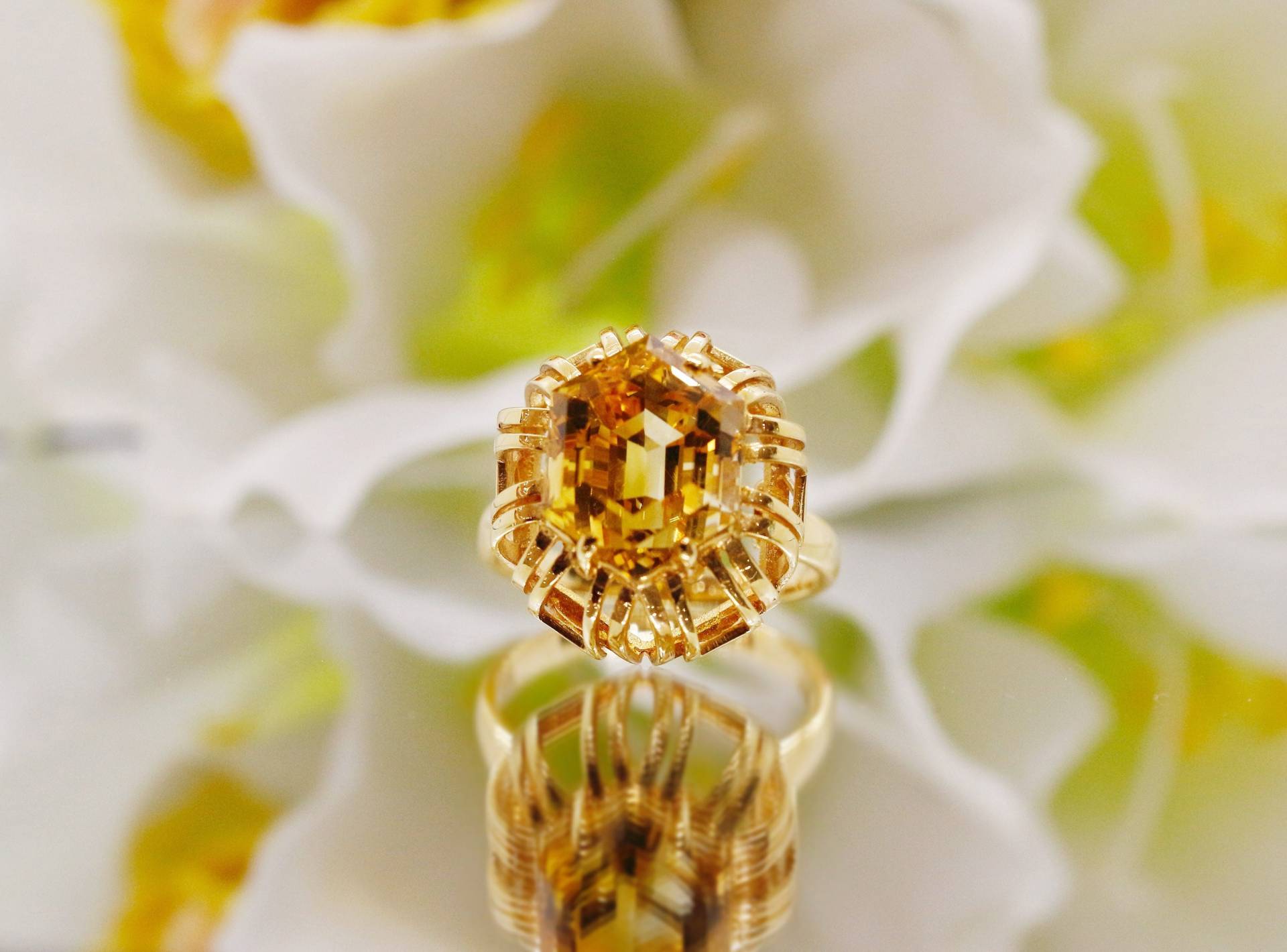 Citrin Ring Etsy 18Kt Massivgold | Floral Ringe Handgemachter Gelber Edelstein Ehering Brautjungfern Citrin Ring Etsy 18Kt Massivgold | Floral Ringe Handgemachter Gelber Edelstein Ehering Brautjungfern von ShambhaviIntl
