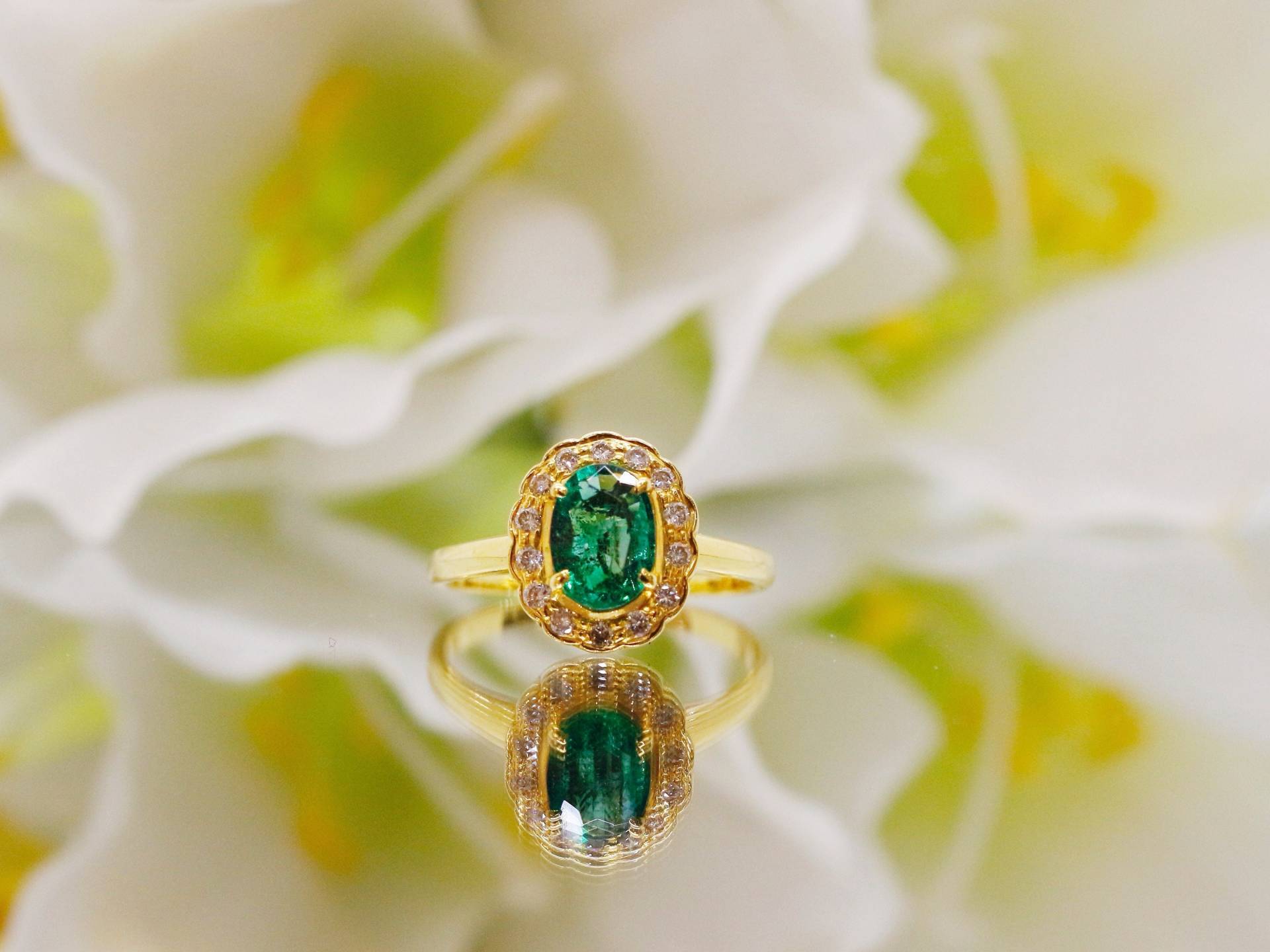 Vintage Smaragd Verlobung Gold Ring | Smaragd Schliff Ehering 18 Kt Art Deco Brautring Jubiläums Versprechen Vintage Smaragd Verlobung Gold Ring | Smaragd Schliff Ehering 18 Kt Art Deco Brautring Jubiläums Versprechen von ShambhaviIntl