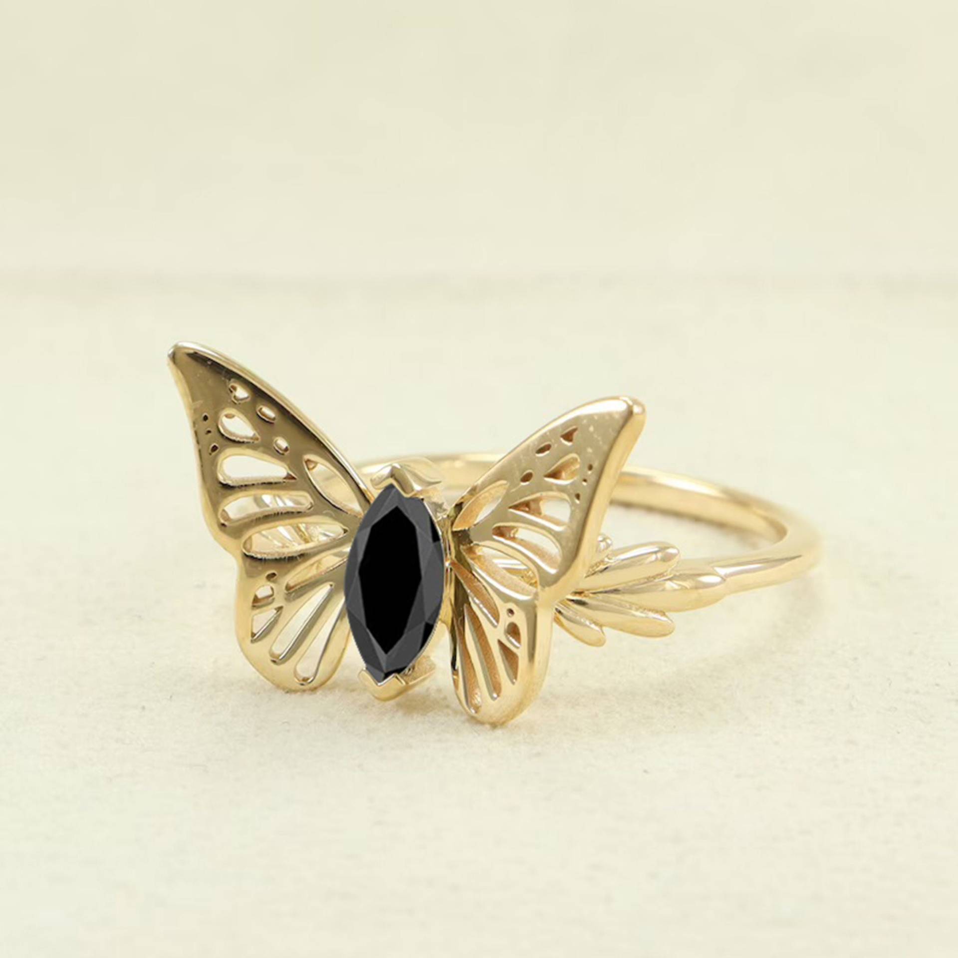 8x4mm Schwarzer Onyx Schmetterling Ring, Schmetterlingsflügel Natürlicher Geschenk Für Mama, Sie, Schmuck von Shannonjewelsin