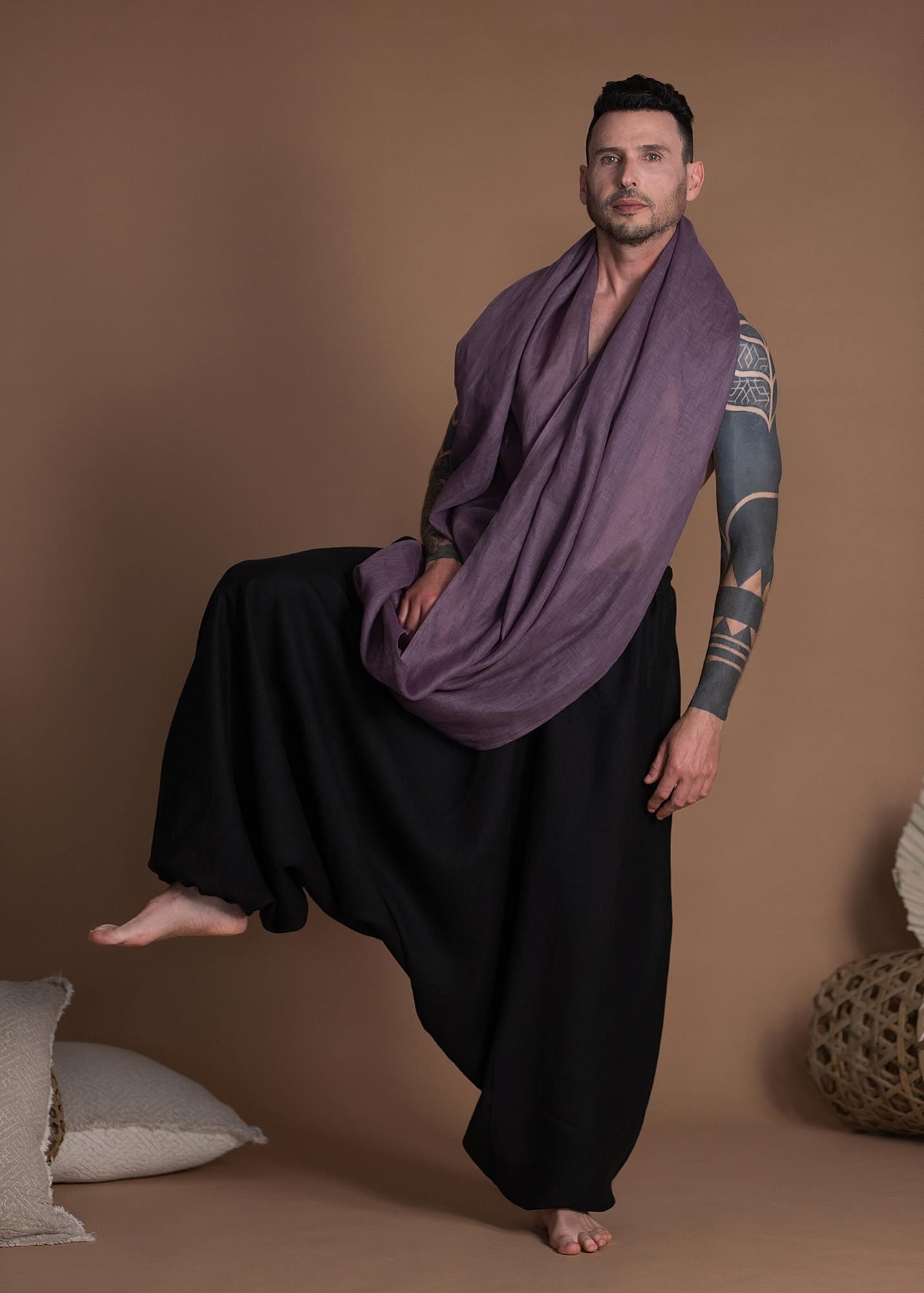 Herren Aladdin Hose Noah | Schwarze Natur Leinen Haremshose Maßanfertigung - Zierlich, Plus Size, Groß von ShantimaShop