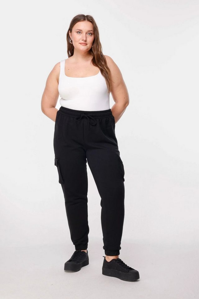 Shape of You Sweatponcho Versand Jogginghose Shape of You Sweatponcho Versand Jogginghose von Shape of You