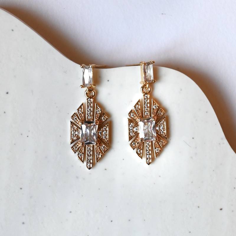 Zelda Ohrringe | Kubikzirkonia Art Deco Zierliche Braut Funkelnde Goldhochzeits-Ohrringe Zelda Ohrringe | Kubikzirkonia Art Deco Zierliche Braut Funkelnde Goldhochzeits-Ohrringe von ShapeandColorShop