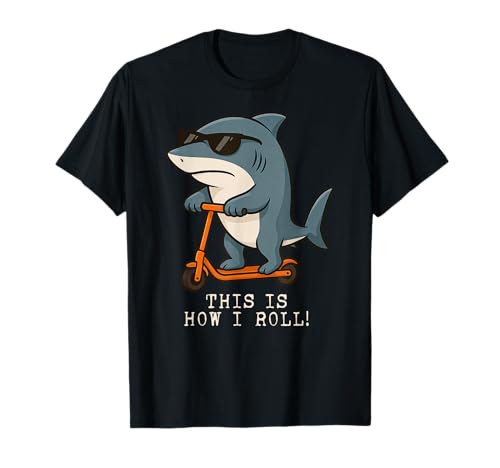 Lustiger Shark Scooter This Is How I Roll Jungen Mädchen Kinder T-Shirt von SharkAxis1
