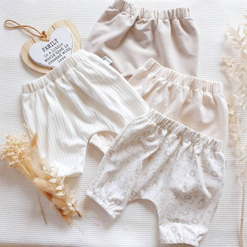 Bloomer - Verschiedene Farben Von Sharlene Babymode Handmade in Germany Baby Hose von SharleneBabymode