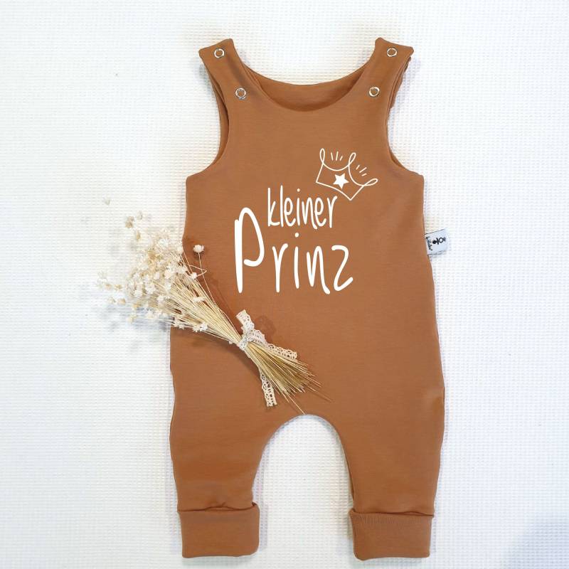 Caramel - Kleiner Prinz | Weiss Einteiliger Strampler Von Sharlene Babymode Handmade in Germany von SharleneBabymode