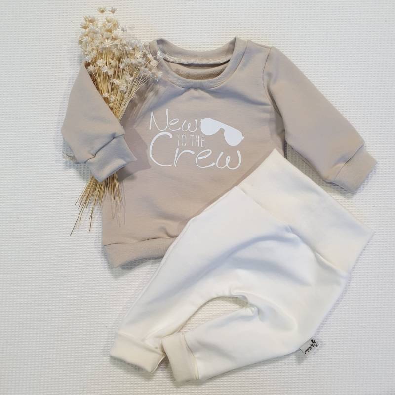 Creme - New To The Crew | Weiss Sweater Und Jogging Pants | Cremeweiss Von Sharlene Babymodebabymode Handmade in Germany von SharleneBabymode