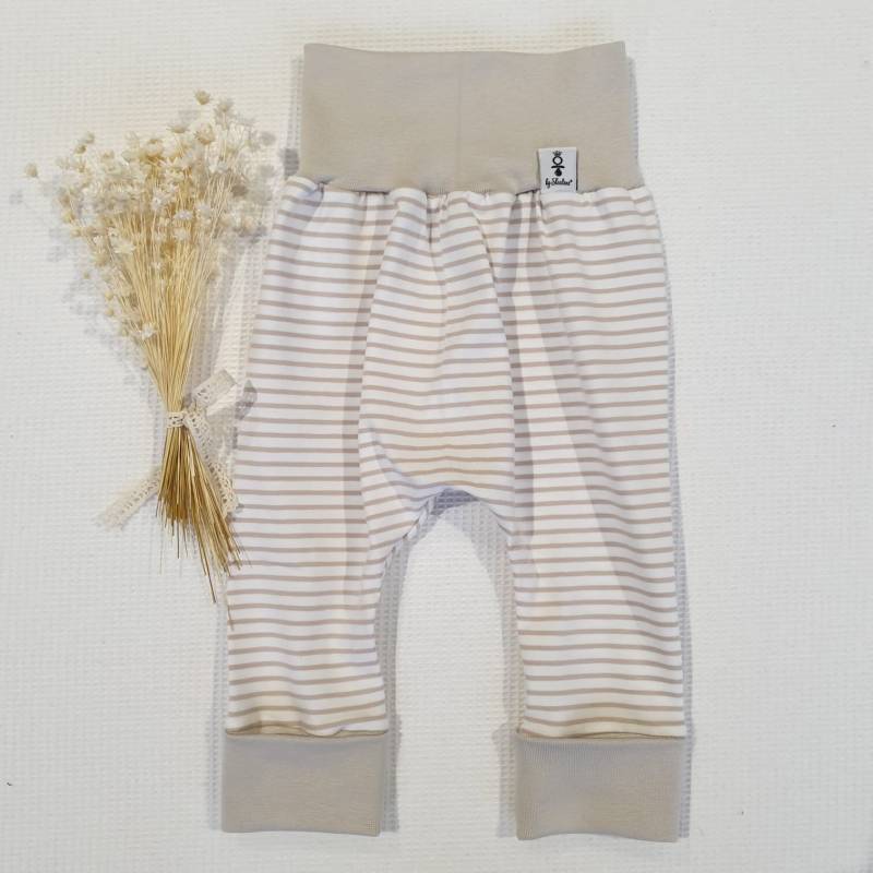 Creme Streifen | Creme - Mitwachshose Von Sharlene Babymode Handmade in Germany Baby Hose von SharleneBabymode