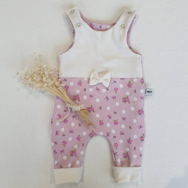 Punkte Schleifen Rose | Weiss - Strampler Mit Schleife Von Sharlene Babymode Handmade Einteiler Overall Strampelanzug von SharleneBabymode