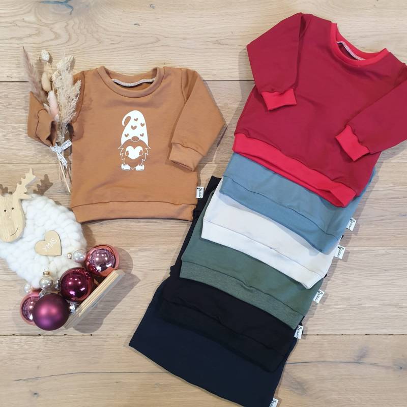 Sweater - Wichtel | Weiss in Verschiedenen Farben Auswählbar Von Sharlene Babymode von SharleneBabymode