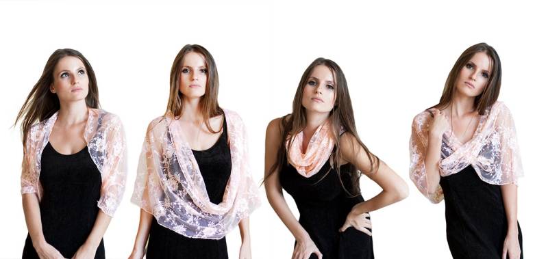 Pfirsich Spitze Infinity Schal Mit 4 Tragevarianten. Schal, Shrug, Crisscross Und Infinity-Schal. Mode Damen Wrap, Vielseitiger Spitzenschal von ShawlNoaVider