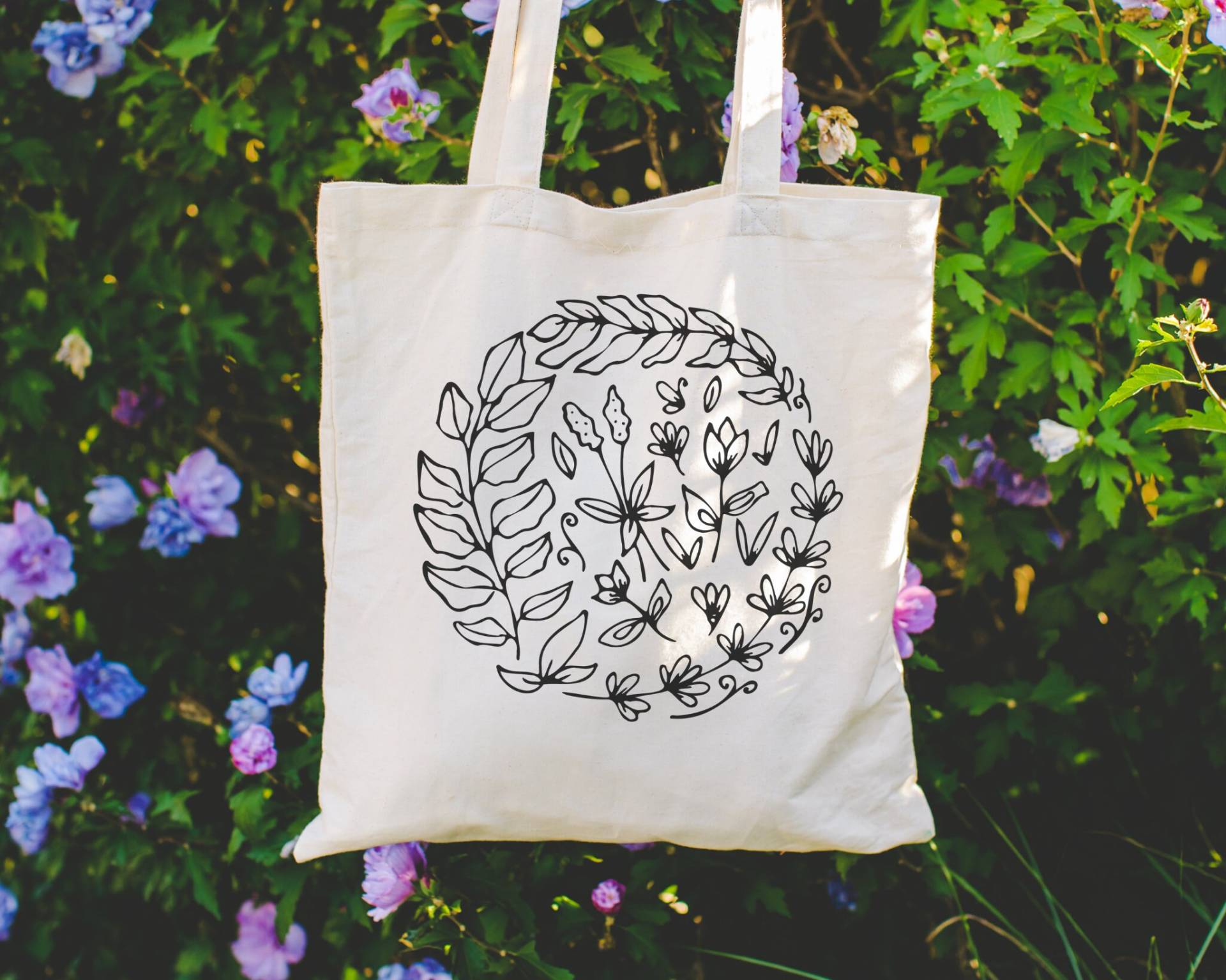 stoffbeutel Bloom - Blumen/Fine Line Art Natur Jutetasche/ Baumwolltasche von SheLovesNature