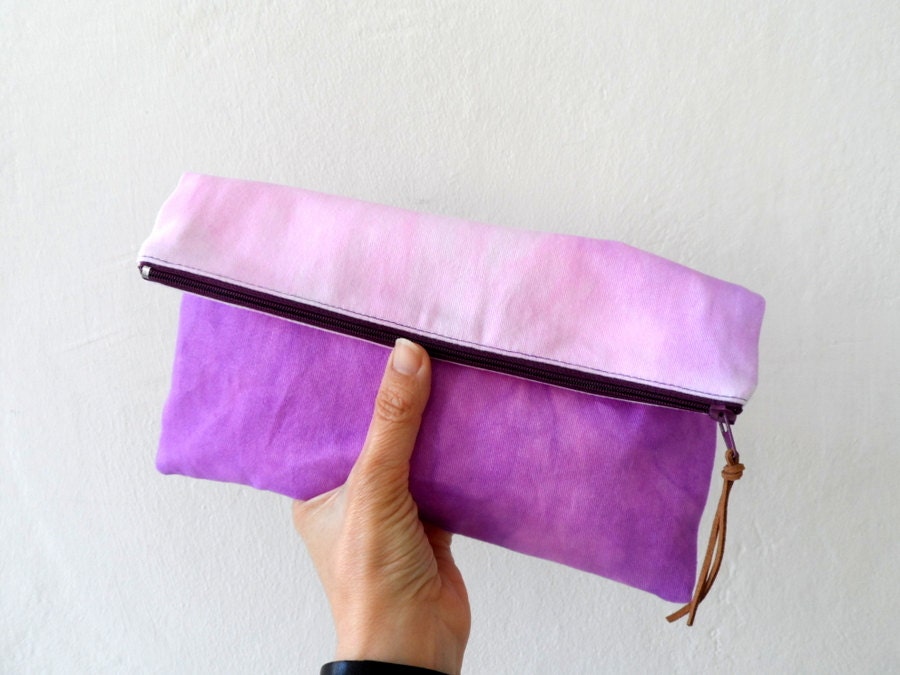 Lila Rosa Ombre Clutch/Reißverschlusstasche Sommer Mode Accessoire Lila Rosa Ombre Clutch/Reißverschlusstasche Sommer Mode Accessoire von ShebboDesign