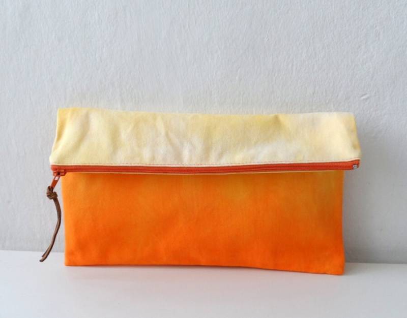 Ombre Clutch/ Orange Reißverschlusstasche/Sommer Mode Accessoire von ShebboDesign