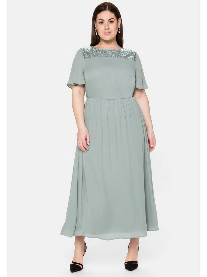 Sheego Abendkleid Große Größen mit schimmernden Pailletten von Sheego