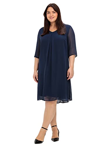 Sheego Damen Große Größen Kleid im Layerlook, aus Chiffon und Viskose Cocktailkleid Businessmode elegant V-Ausschnitt - unifarben von Sheego