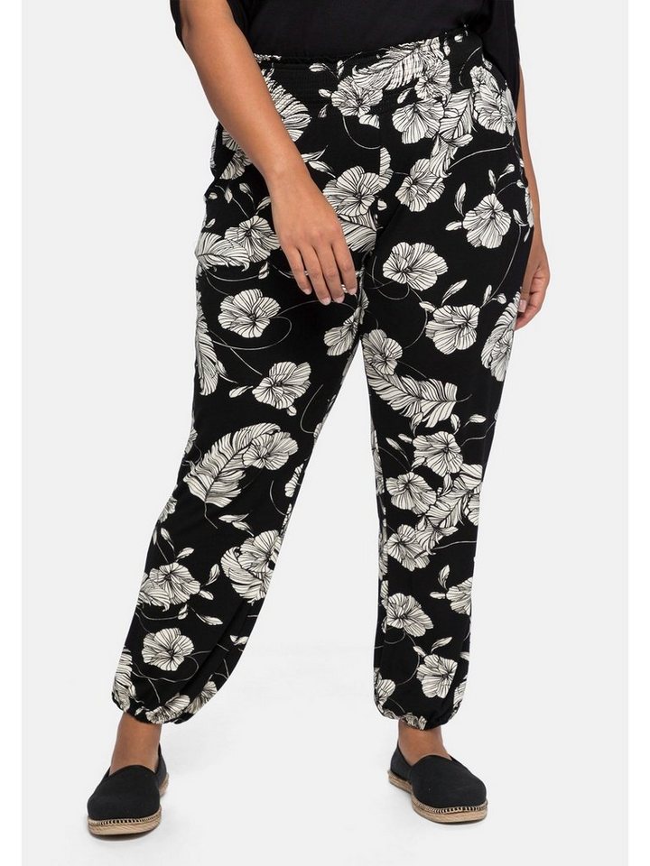 Sheego Schlupfhose Große Größen im Joggpants-Stil, mit Alloverprint Sheego Schlupfhose Große Größen im Joggpants-Stil, mit Alloverprint von Sheego