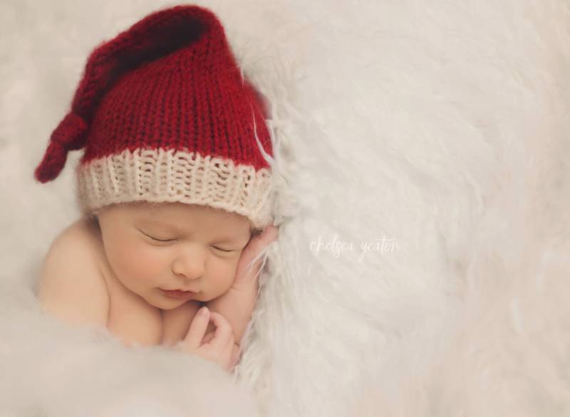 Neugeborenen Strick Long Tail Mütze Santa Style Photo Prop von Sheepcantknit