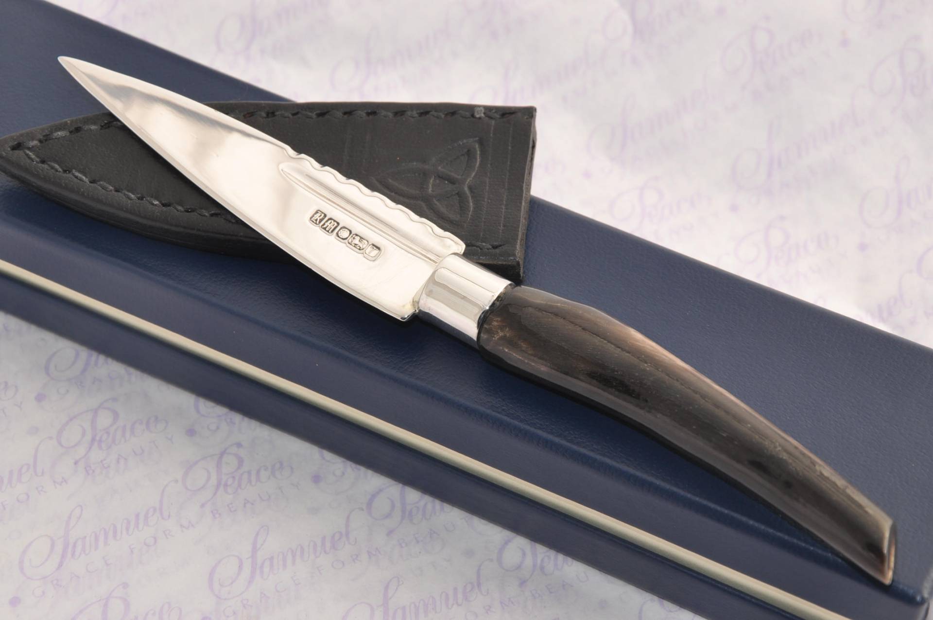 Echte Wasserbüffel Horn Griff Sgian Dubh Silber Klinge 1993 Hergestellt in Sheffield England Unbenutzt Unberührten Neuwertig von SheffieldCutleryShop