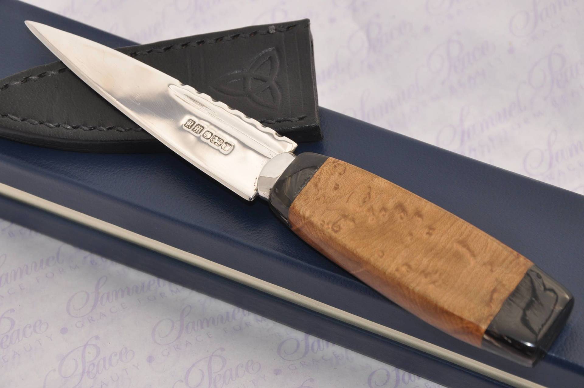 Echte Wasserbüffel Und Vogel Auge Ahorn Griff Sgian Dubh Silber Klinge 1994 in Sheffield England Unbenutzt Unberührten Aus Neuwertig von SheffieldCutleryShop