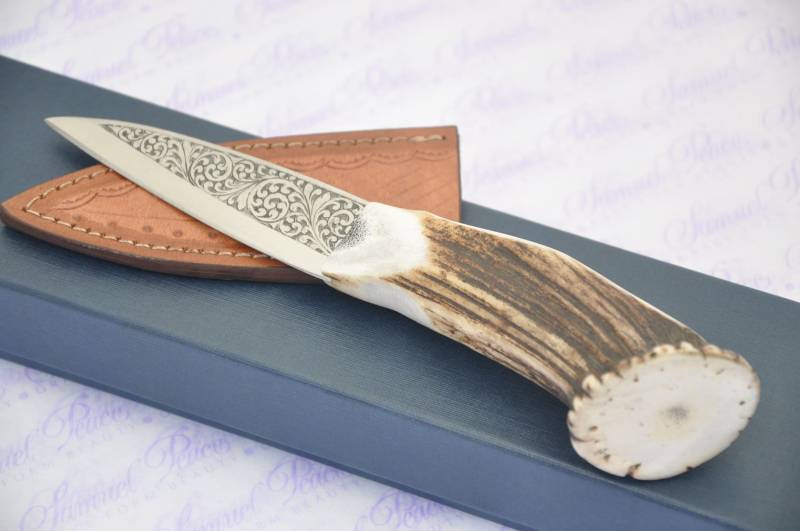 Neue Echten Hand Graviert Voller Krone Hirsch Griff Sheffield Sgian Dubh Verpackt Mit Lederscheide von SheffieldCutleryShop