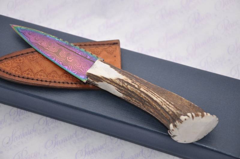 Neuer Wärmebehandelter Damaskus Stahl Vollkronen Hirsch Henkel Sheffield Sgian Dubh Boxed Mit Lederscheide von SheffieldCutleryShop