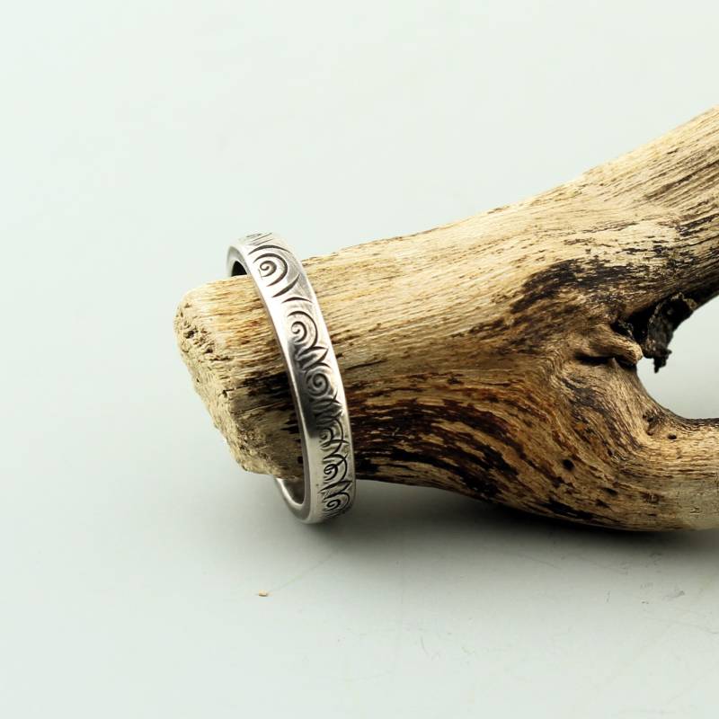 Handgemachte Schmuck Stapeln Pinkie Ring Handgemachte Schmuck Stapeln Pinkie Ring von SheilaDavisDesigns