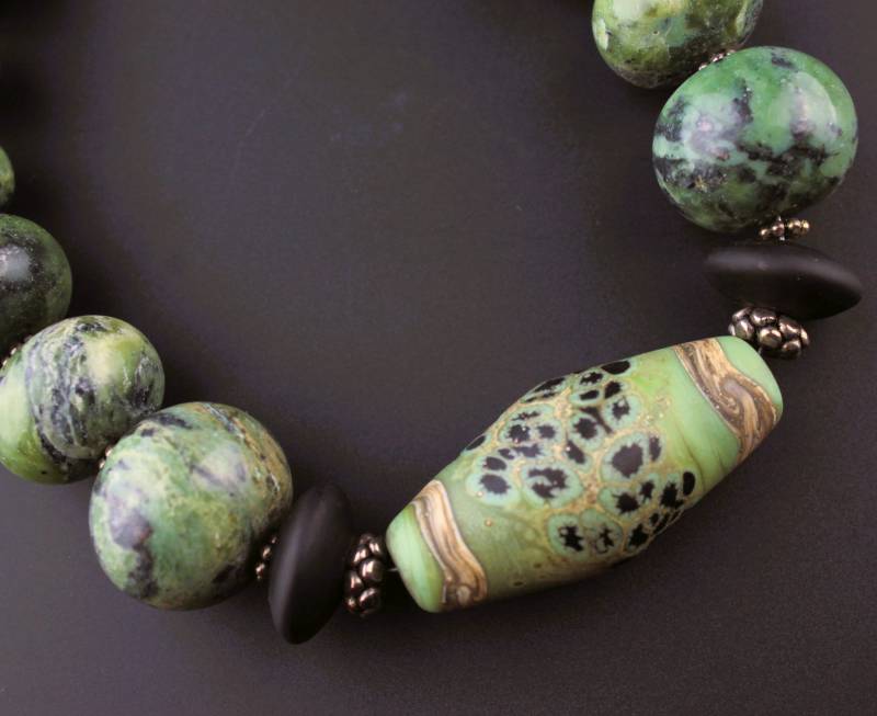 Zoisit Edelstein Halskette Und Ohrringe Set Lampwork Sterling Silber Schmuck von SheilaDavisDesigns