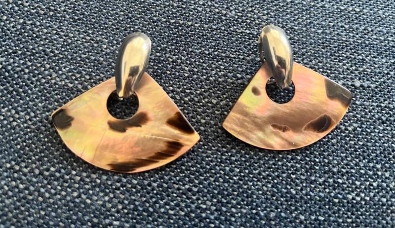 Abalone Ohrringe Wendbare Perlmutttropfenohrringe von Sheilalussier