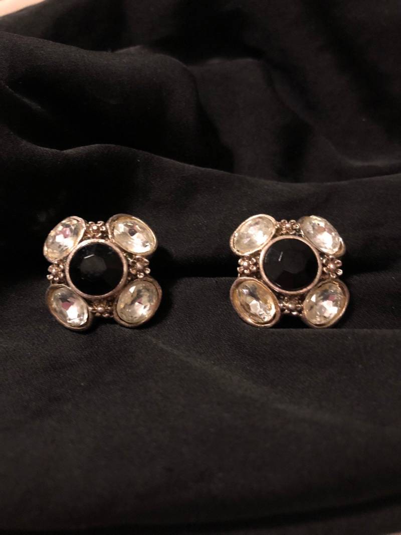 strass Schwarz & Klar Kristall Gold Quadrat Ohrstecker von Sheilalussier