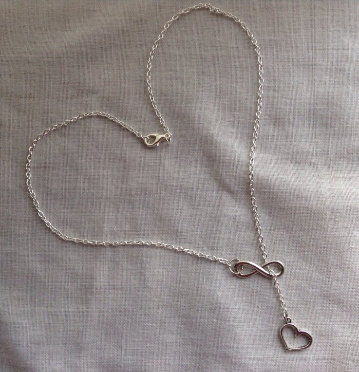 Unendliche Liebe Symbol Und Herz Halskette, Polyamorie, Poly Schmuck, Unendlichkeit Valentinstag Geschenk von Sheilasattic