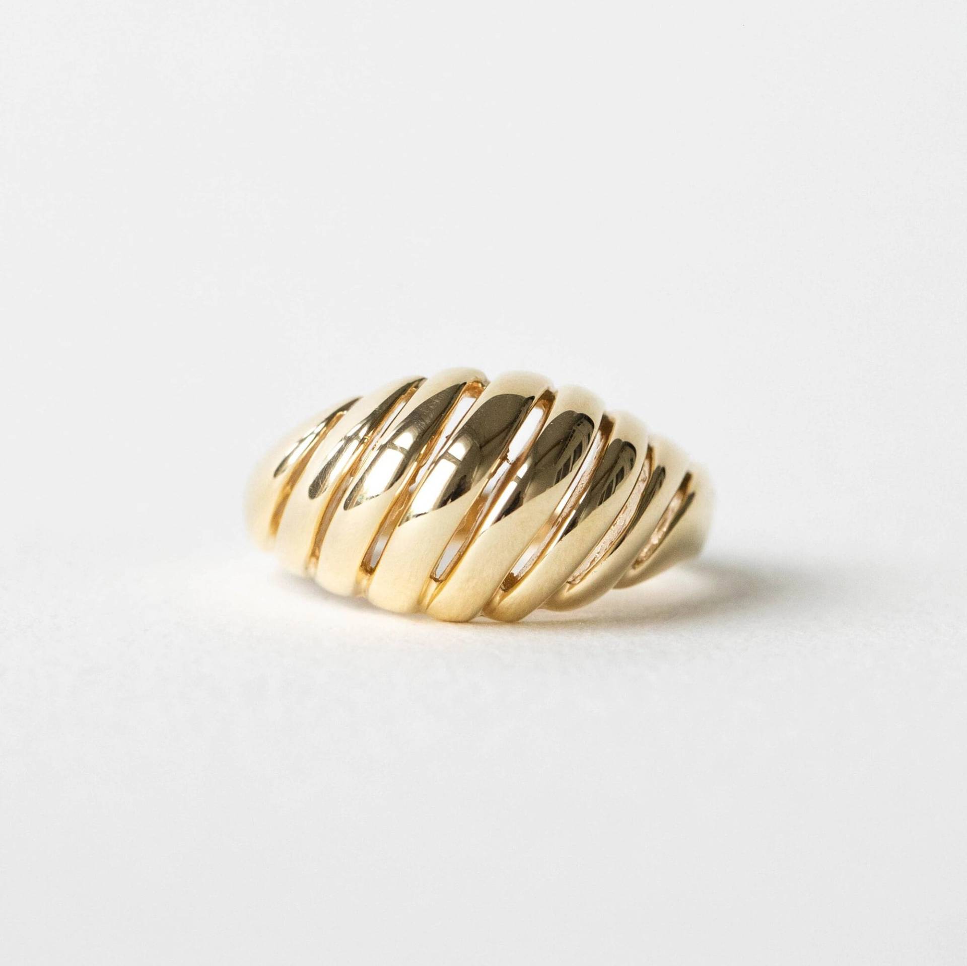 Croissant Kuppel Ring, 14K Solid Gold Twist Seil Statement High Fashion Pinky Ring Für Frauen, Einzigartiges Jahrestagsgeschenk von Shejewelryofficial