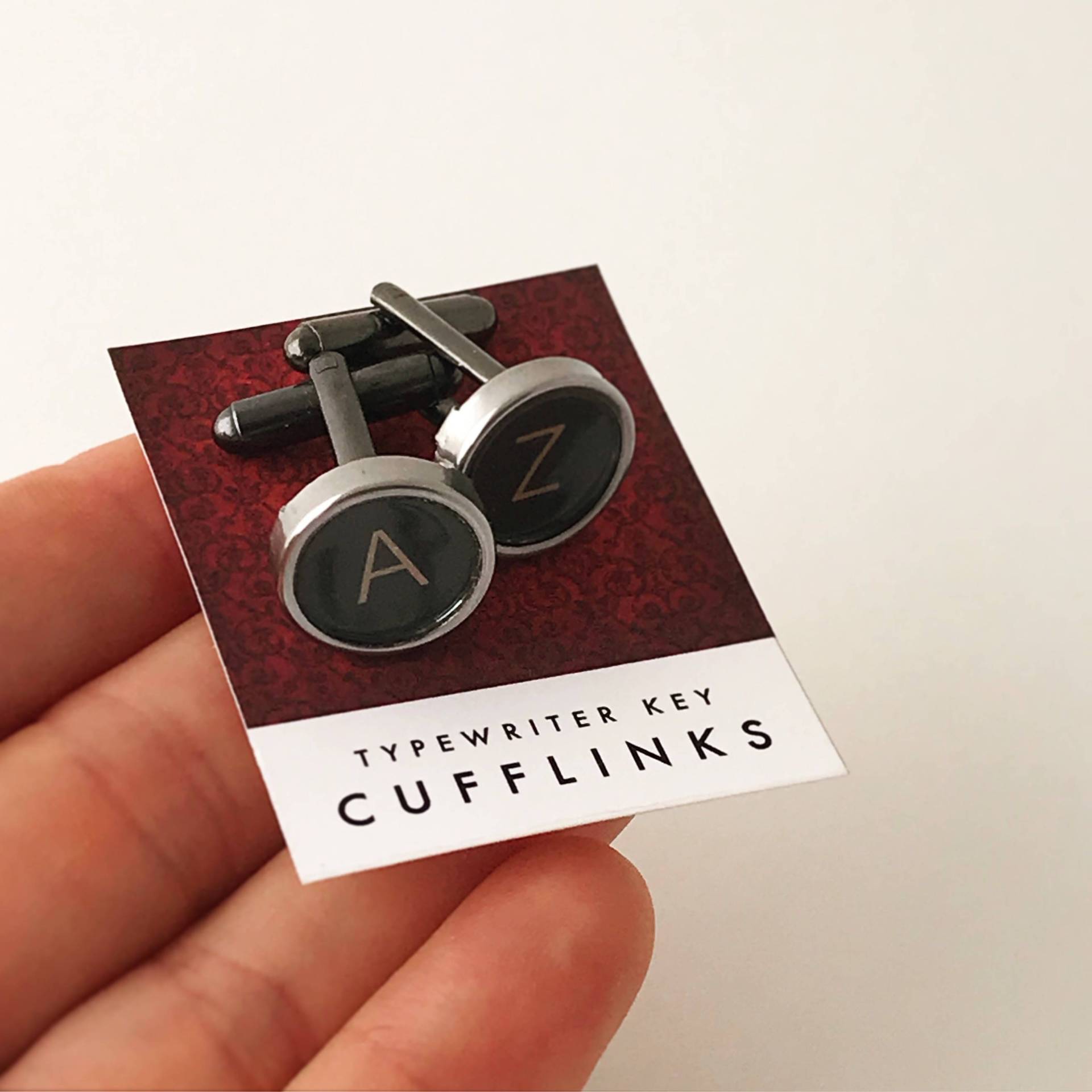A + Z Set Vintage Schreibmaschinentasten - Manschettenknöpfe Mit Buchstaben/Zahlen/Symbole A + Z Set Vintage Schreibmaschinentasten - Manschettenknöpfe Mit Buchstaben/Zahlen/Symbole von Shelbyville