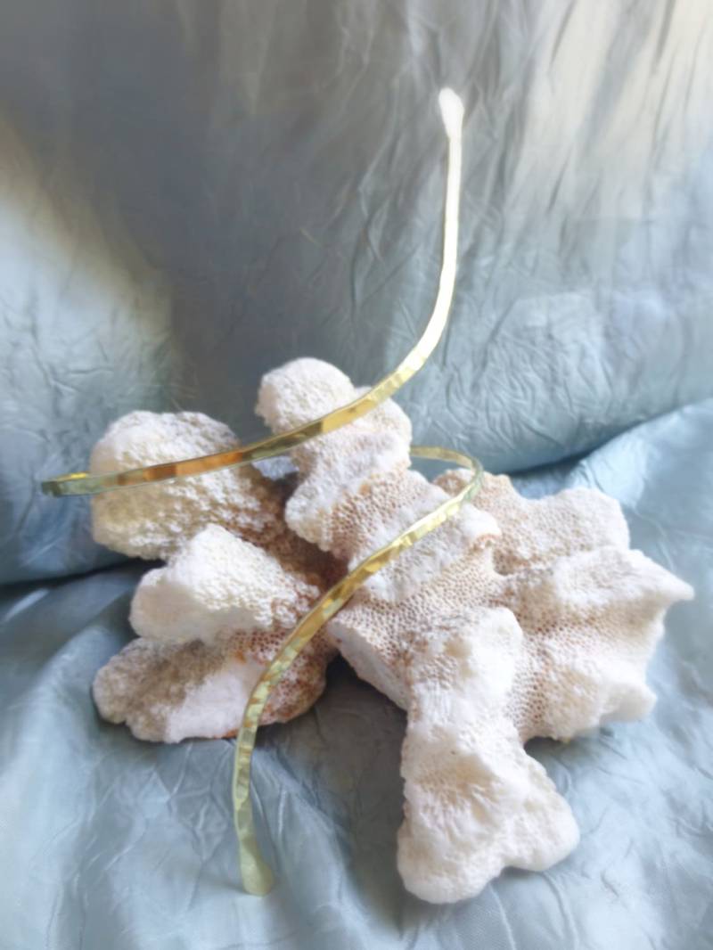 Schlichte Oberarmmanschette - Armmanschette Armband von ShellDanceDesigns