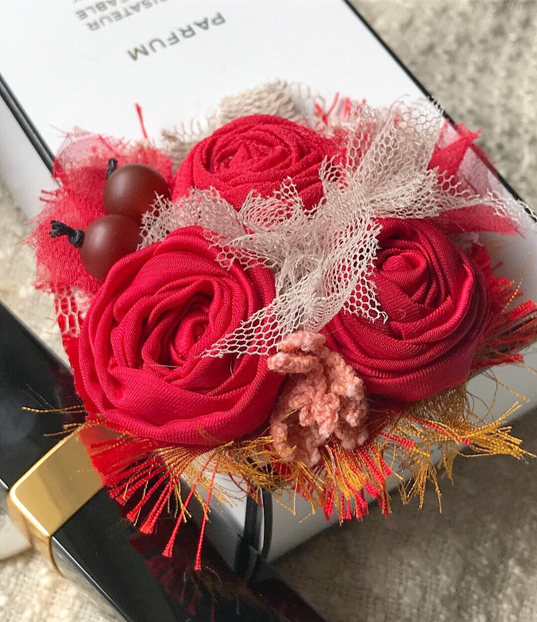 Rote Rose Textil Brosche Handgemachte Stoff Blume von ShellenD