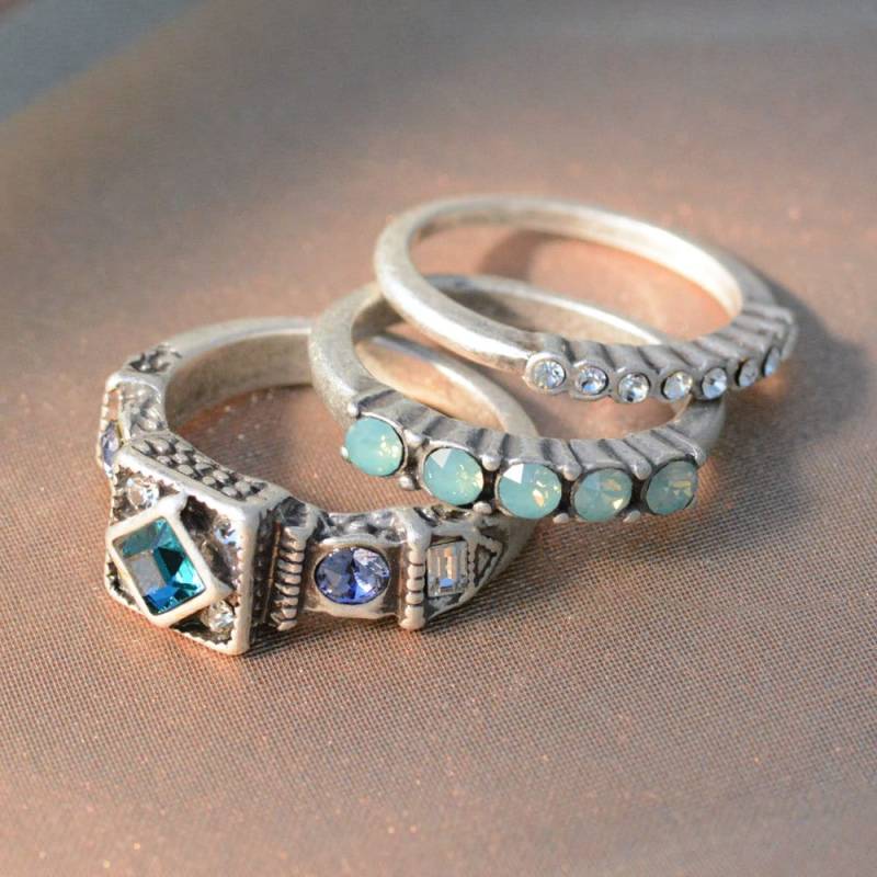 Kristall Stapelringe Set Blaue Boho Ringe Zum Stapeln von ShelleyCooperJewelry