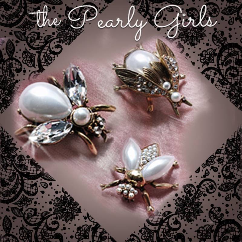 Pearl Bee Pin Broschen Swarovski Crystal 3Er Set Pearl Bee Pin Broschen Swarovski Crystal 3Er Set von ShelleyCooperJewelry