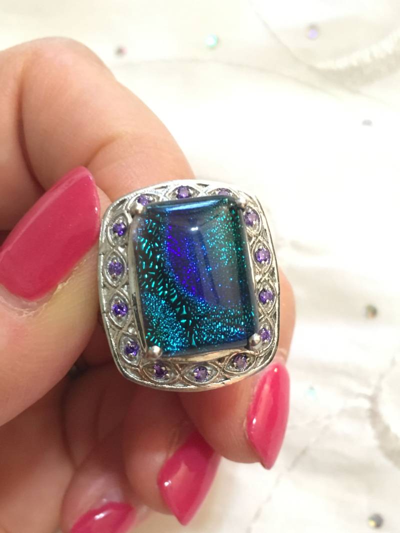 Vintage Karis .925 Sterling Silber Filigran Blau Grün Murano Glas Achat Amethyst Akzent Ring Größe 6 Vintage Karis .925 Sterling Silber Filigran Blau Grün Murano Glas Achat Amethyst Akzent Ring Größe 6 von Shelleyscollectibles