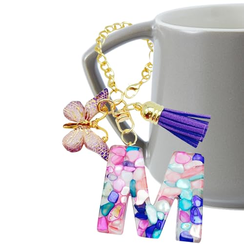 Buchstaben-Anhänger – Buchstaben-Anhänger mit Schmetterling und Quaste – niedlicher trendiger Rucksack-Anhänger, Tassen-Initial-Schlüsselanhänger, Wasserflaschen-Schmuck für Frauen und von Shenrongtong