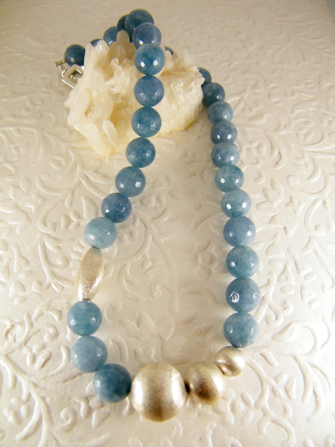 Aqua Blau Stein Halskette, Edelstein-Halskette, Quarz Statement Silber Perlen Geschenk Für Sie, Blauer Schmuck von SheriEthnicJewelry